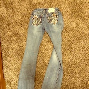 Miss me jeans size 27/28 w/34” inseam